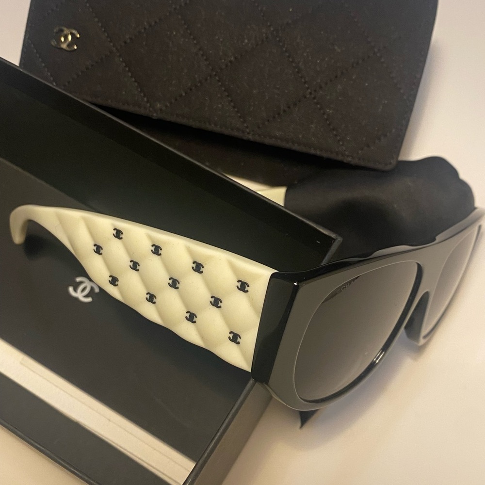 Chanel Black Sunglasses with CC logo embedded on the sides. Like New! Worn on 3x